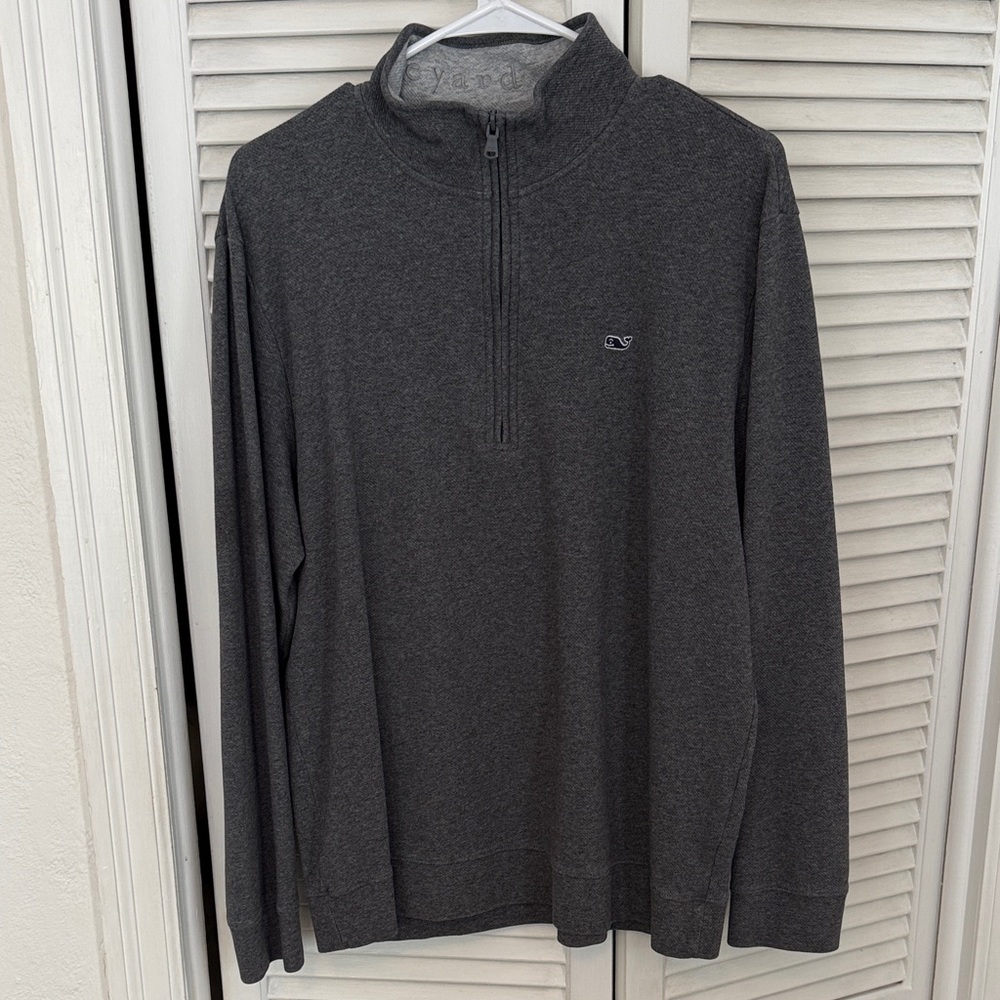 Vineyard Vines Men’s Dark Charcoal Half-Zip Pullover